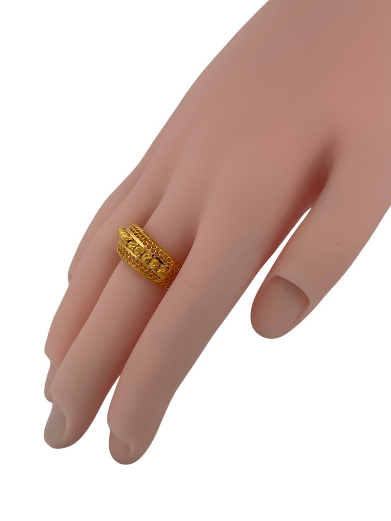 22K Gold Ring 3.44g