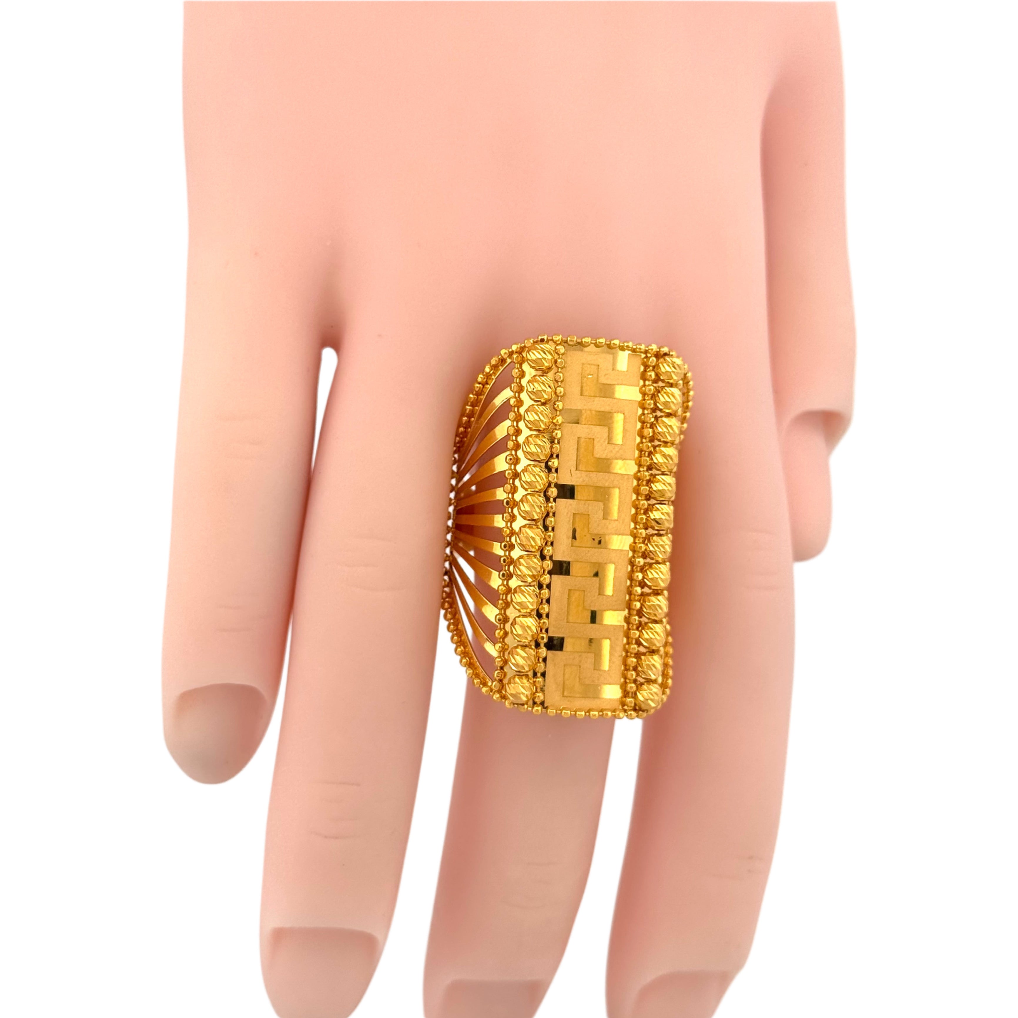 22K Gold Ring 8.48g