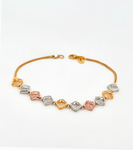 22K Gold Bracelet 4.37g_107306 