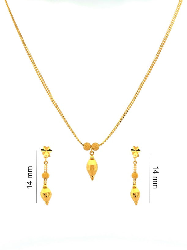 22K Gold Necklace & Earrings 9.93g