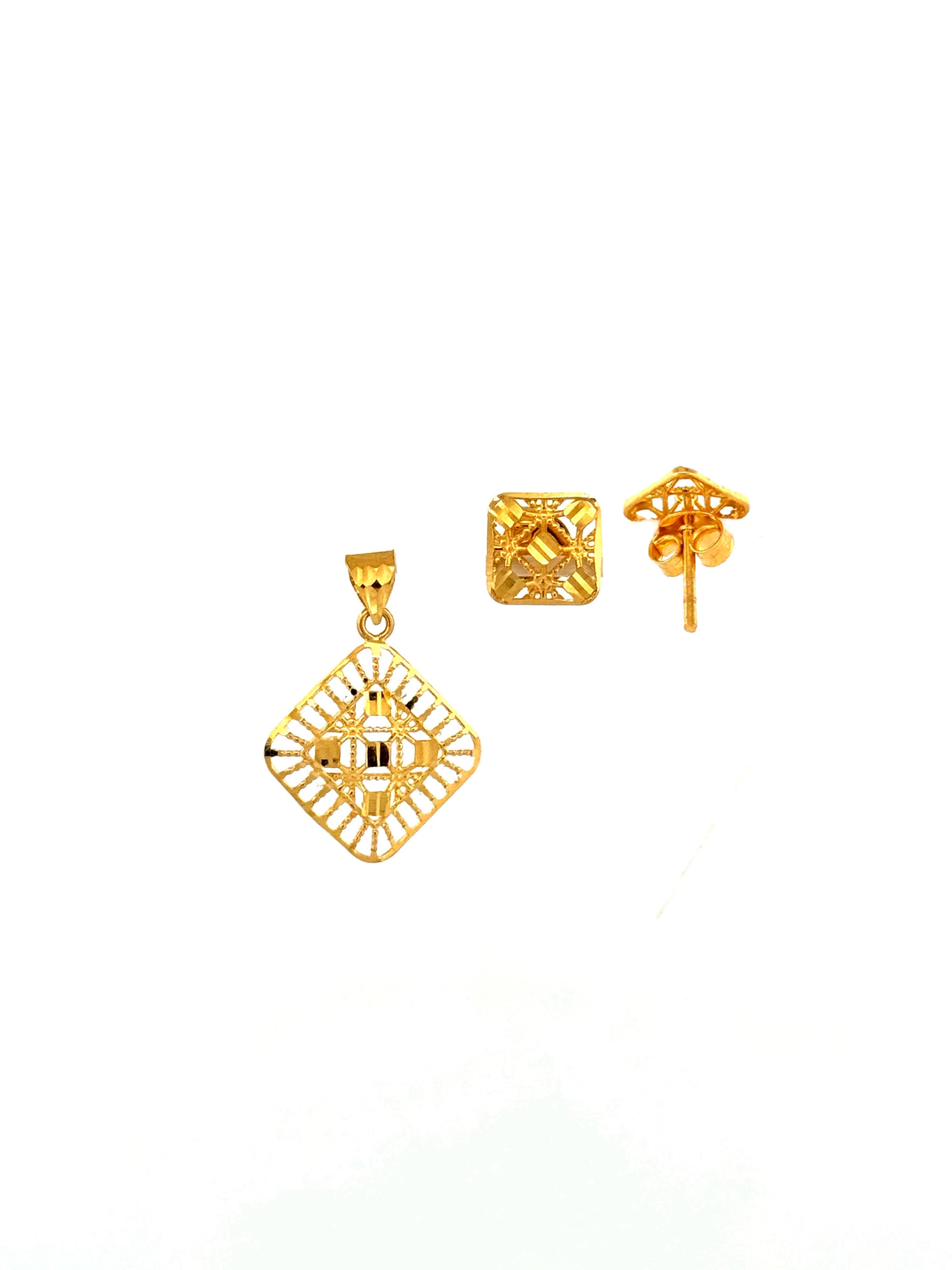 22K Gold Pendant+Earrings 2.09g