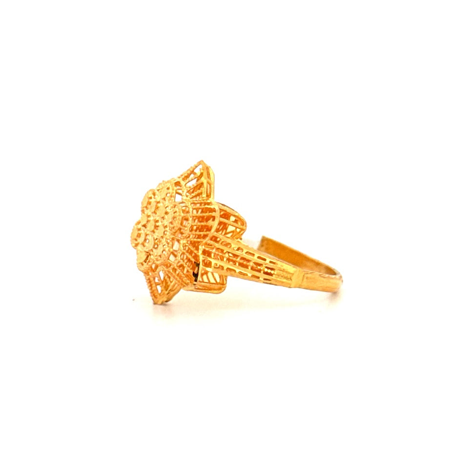 22K Gold Ring 3.29g_101518