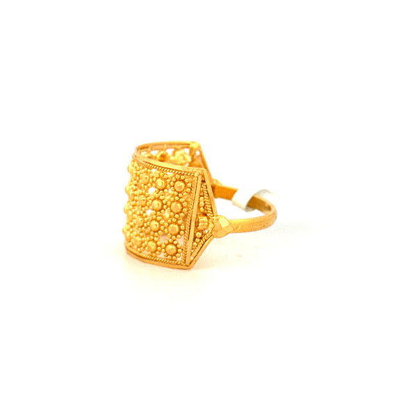 22K Gold Ring 3.72g