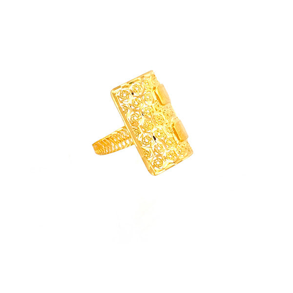 22K Gold Ring 3.89g_