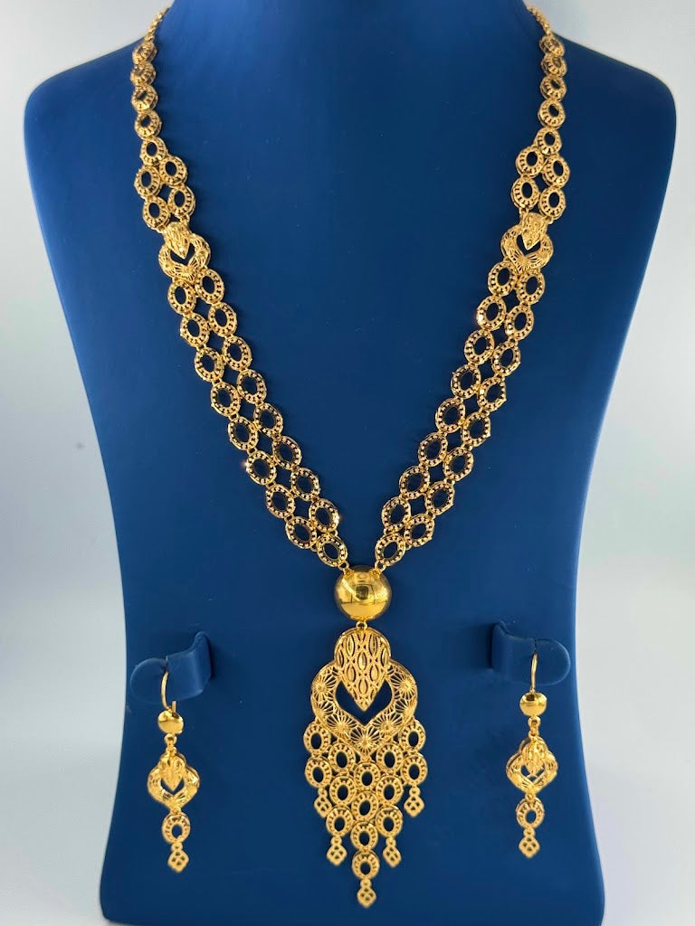 22K Gold Necklace & Earrings 34.2g
