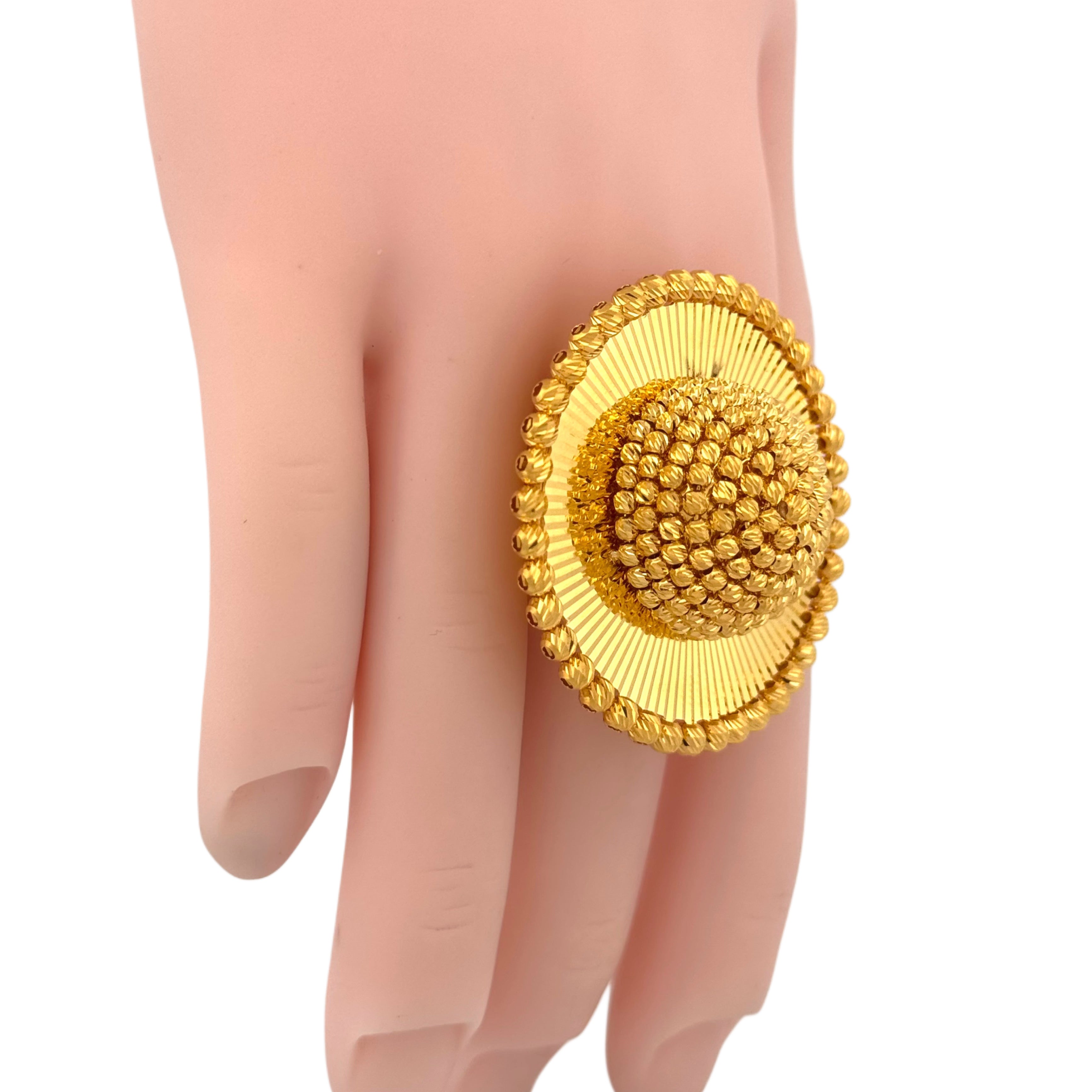 22K Gold Ring 18.66g